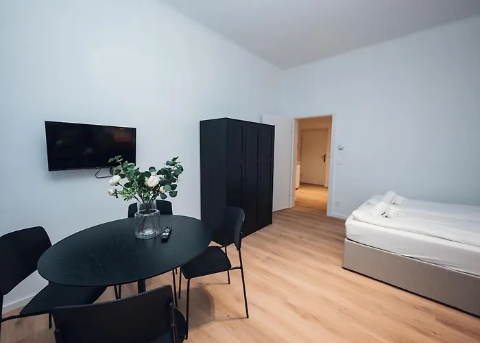 Modern Living Near The U3 And U6 Metro Lines Βιέννη
