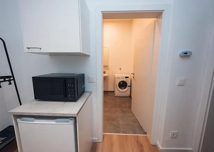 Modern Living Near The U3 And U6 Metro Lines *