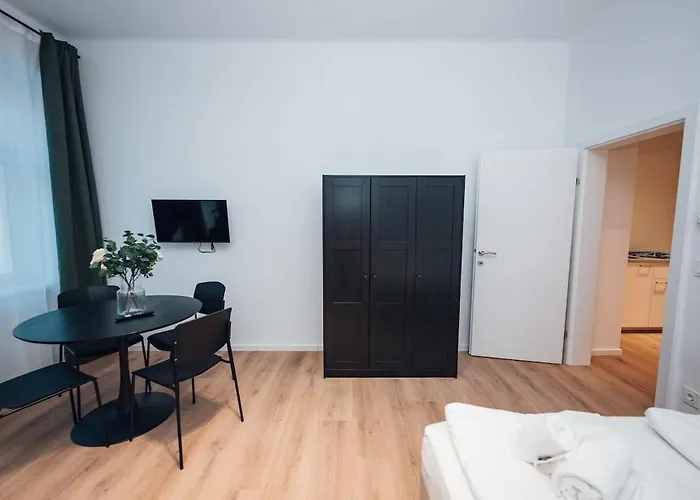 Modern Living Near The U3 And U6 Metro Lines