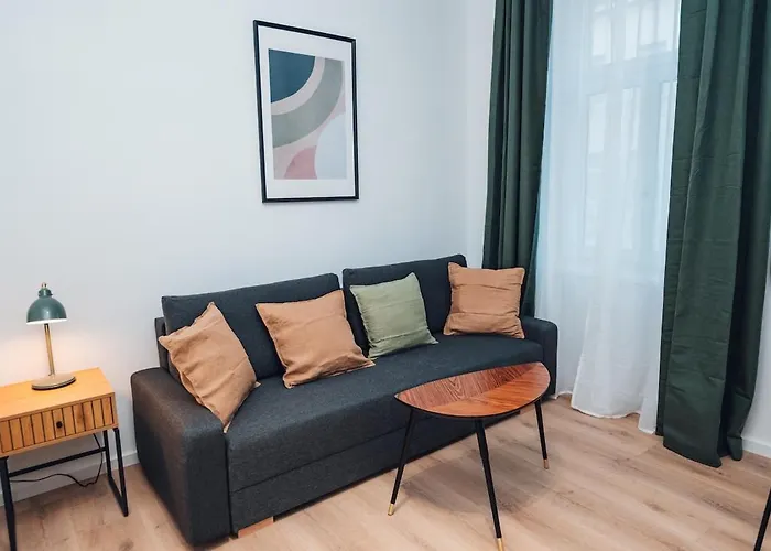 Διαμέρισμα Modern Living Near The U3 And U6 Metro Lines *